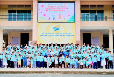 CÔNG ĐOÀN ĐẠI HỌC QUỐC GIA TP.HCM GIAO LƯU "GẮN KẾT YÊU THƯƠNG" NHÂN NGÀY GIA ĐÌNH VIỆT NAM 28/6