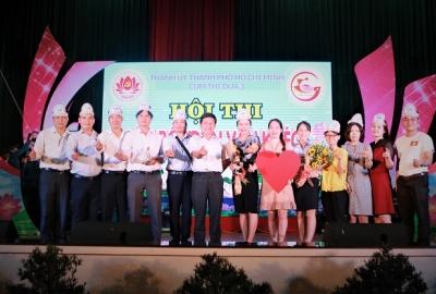 Đội thi Công đoàn Trung tâm Quản lý Ký túc xá ĐHQG-HCM: Đạt giải Ba tại Hội thi “Cán bộ dân vận khéo” năm 2019