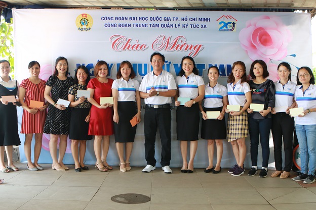 Họp mặt CBCNV nữ nhân kỷ niệm 89 năm ngày thành lập Hội liên hiệp Phụ nữ Việt Nam