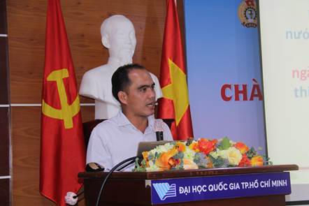 Thiếu tá, Tiến sĩ Lê Hoàng Việt Lâm báo cáo