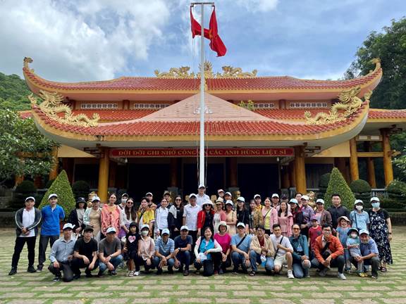 Tham quan Khu di tích lịch sử Minh Đạm