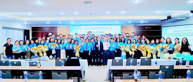Chụp hình lưu niệm