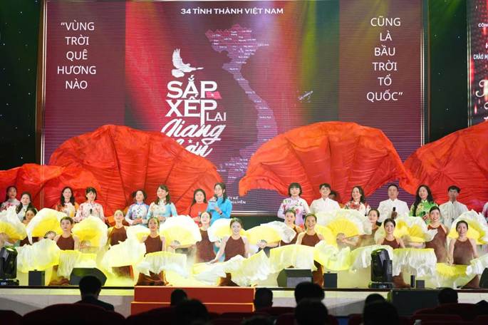 Tiết mục của Trường ĐH Kinh tế - Luật