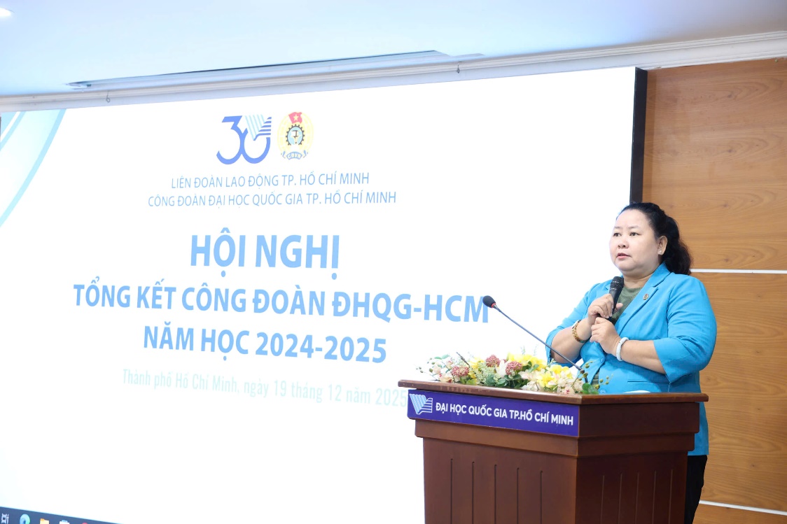 Đồng chí Lê Thị Kim Thúy, Phó Chủ tịch Liên đoàn Lao động TP.HCM phát biểu chỉ đạo tại Hội nghị