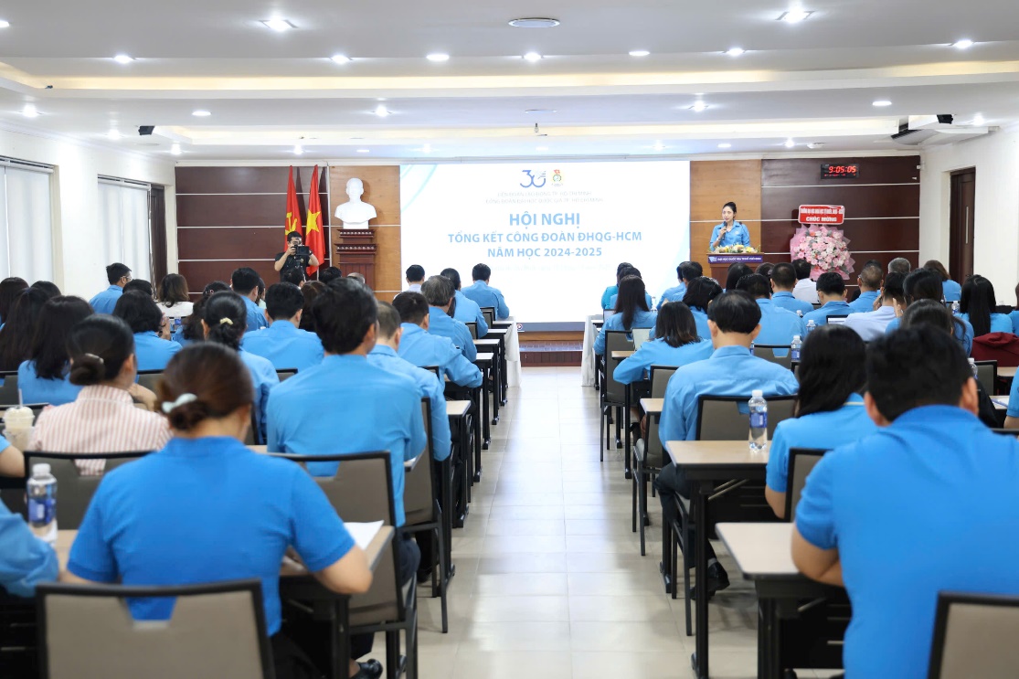 Các đại biểu tham dự Hội nghị tổng kết